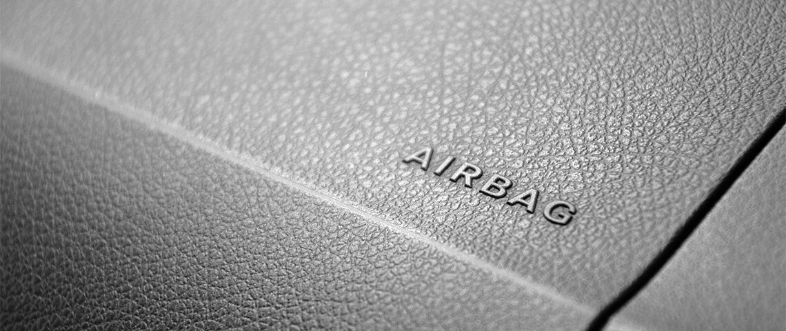Gevaren van airbags. Zo gebruik je ze veilig
