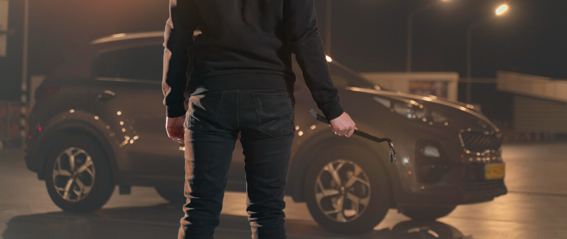 Met een auto-alarm bescherm je de (waardevolle) onderdelen van je auto