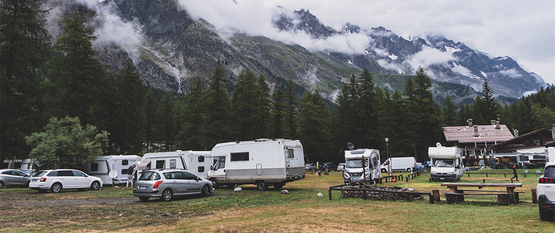 Caravan of camper kopen? Onmisbare tips voor je kampeerleven droom